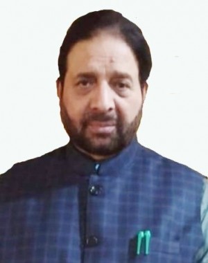 HAKEEM MOHAMMAD YASEEN SHAH