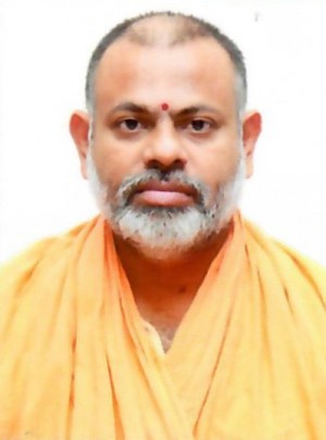 SWAMI PARIPOORNANANDA SARASWATHI